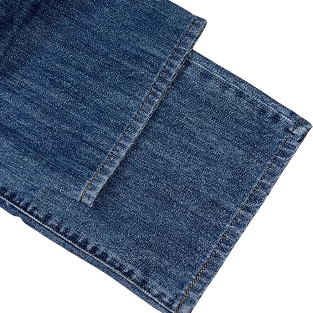 Lucky Brand Retro Style Medium Wash Blue Jeans, Size 34